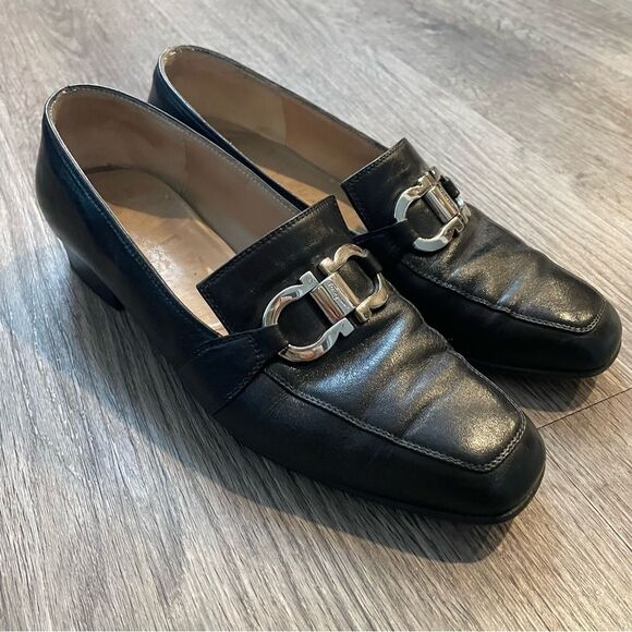 Salvatore Ferragamo Black Loafers with Silver Hardware. Salvatore Ferragamo | Shoes | Salvatore Ferragamo Black  main image 4